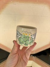 Load image into Gallery viewer, Fairy Frog Cup
