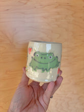 Load image into Gallery viewer, Confused Pizza Mug
