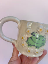 Load image into Gallery viewer, Frog N' Flowers #6

