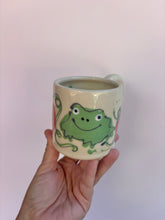 Load image into Gallery viewer, Pumpkin Frog #2
