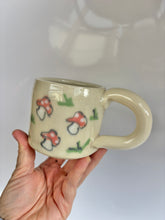 Load image into Gallery viewer, Mushroom Frog Mug
